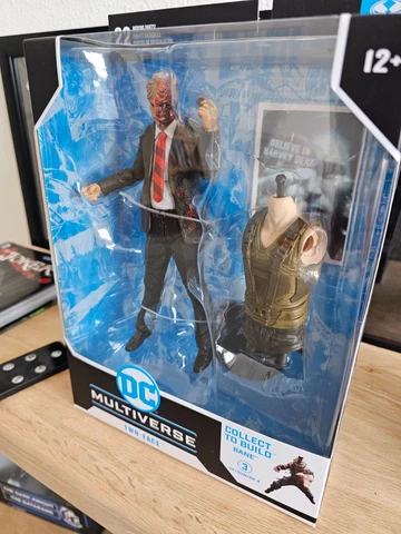 DC McFarlane Batman Dark Knight Trilogy Two- Face - Mint, Unopened Cover