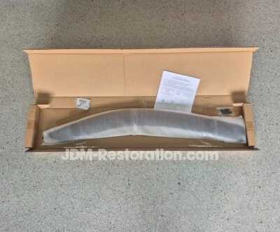 Toyota Hilux Single & Extra Cab Sun Visor Weather Shields PC162-0K001 Genuine - Image 1 of 2