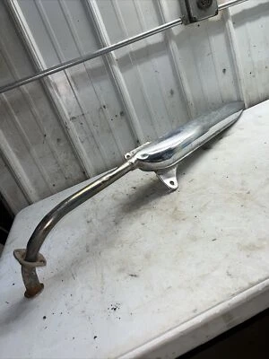 Honda S90 C100 S 90 C 100 200 ct Muffler Pipe Exhaust W Mount OEM - Изображение 1 из 4