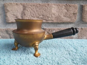 VINTAGE ASR BRASS RHODIUM FINISH KETTLE FOOTED ASHTRAY WITH HANDLE - Picture 1 of 10