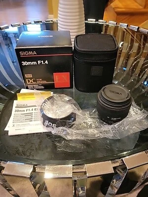Sigma 30 mm f/1,4 EX DC Foto 1 de 4