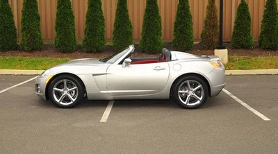 Saturn Sky 2008  Foto 1 de 4