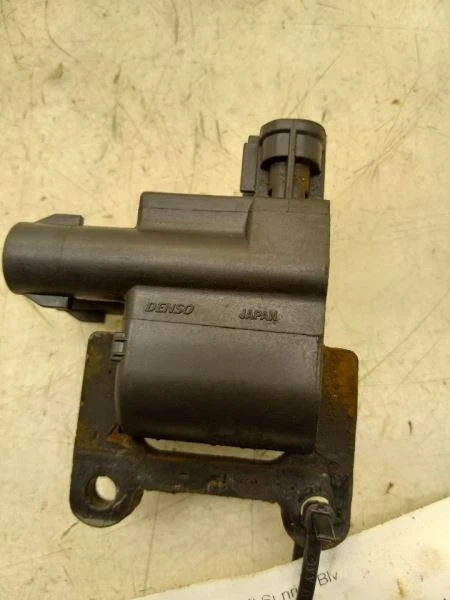 97 98 99 00 TOYOTA TACOMA BOBINA DE ENCENDIDO DE 4 CILINDROS 90080-19007 Foto 1 de 4