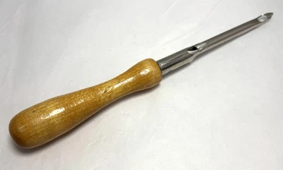 Vintage Aunt Lydia's Punch Needle Rug Crafting Tool No. 6 Made in USA - Image 1 of 4