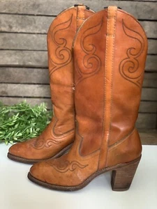 Women's DINGO BOOTS Brown Heel 5 M Leather Western Festival Embroidered Cowgirl - Picture 1 of 7