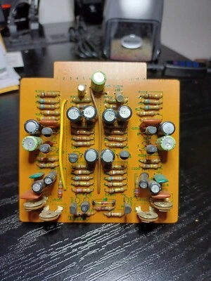 Placa TEAC A 7300 51670071 PLAY EQ AMP UNFT TP-N88-SE - Imagem 1 de 2