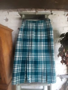 Compliments Designed to Coordinate Vintage Green Wool Plaid Skirt Size 12 - Picture 1 of 6