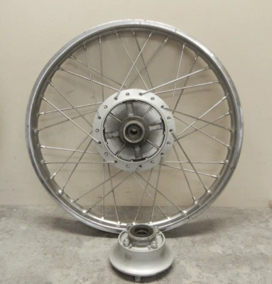 1970 SUZUKI TC90 TC 90 BLAZER REAR WHEEL RIM HUB TAKASAGO 18X1.60 64110-07001 - Image 1 of 4