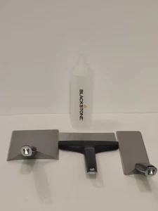 Espátulas y raspador y botella Blackstone Grill - Imagen 1 de 11