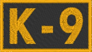 Parche K9 con sujetador marca VELCRO® emblema táctico para perro dorado - Imagen 1 de 1
