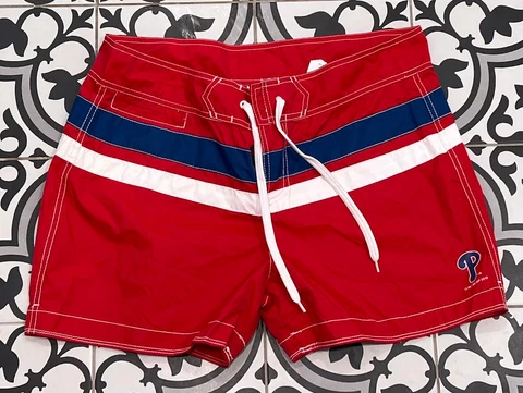 NWT Women's Philadelphia Phillies MLB Baseball Sports Shorts XL Cover