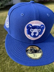 New Era 59Fifty Chicago Cubs Fitted Hat Size 7 3/8 Pink UV 100th Side Patch - Picture 1 of 5