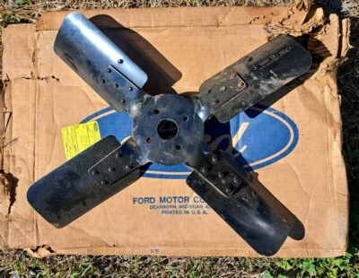 Ventilador de camión Ford F500 F600 F700 F800 361 1978 1979 nuevo de lote original 4 aspas D8HZ-8600-S D8HT CA Foto 1 de 4