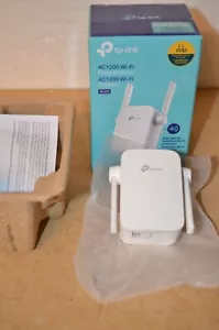 TP-Link RE305 AC1200 Wireless Dual Band Wi-Fi Range Extender, Repeater, Booster - Picture 1 of 2