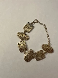 gold tone charm bracelet - Picture 1 of 6