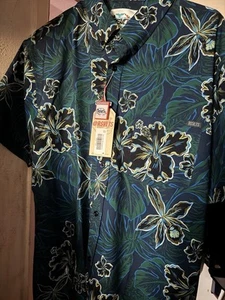 RSVLTS ECCC 2025 Exclusive XL Floral City Seattle Shirt With Bigfoot - Picture 1 of 2