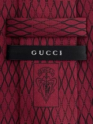 CORBATA GUCCI.  Hecho en Italia. Auténtico. Excelente Estado Foto 1 de 4