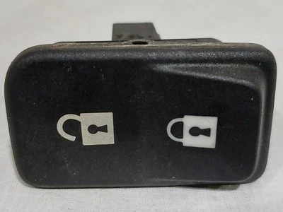 Interruptor de bloqueo de puerta izquierda izquierda lado conductor Volvo C30 C70 S40 V50 30773333 30669958 Foto 1 de 4