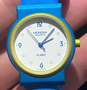 Mondia Unisex Watch Flash Light Blue Mechanism Quartz Working Vintage - Picture 1 of 6