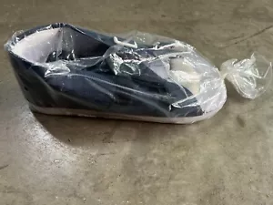 DeRoyal Post Op Shoe Blue After Surgery Male Size L Hook & Loop Closure - Picture 1 of 4