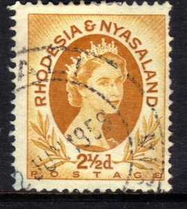 Rhodesia & Nyasaland 1954 - 56 QE2 2 1/2d Ochre used SG 3a ( R413 ) - Picture 1 of 1