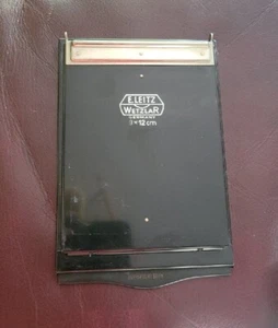 ✅ LEITZ, LEICA MICROSCOPE ‘MICCA’ 9X12CM GLASS PLATE HOLDER - Picture 1 of 2