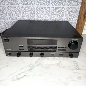 SONY INTEGRATED STEREO AMPLIFIER W/ DOLBY PRO LOGIC, SURROUND SOUND TA-AV521 - Picture 1 of 8