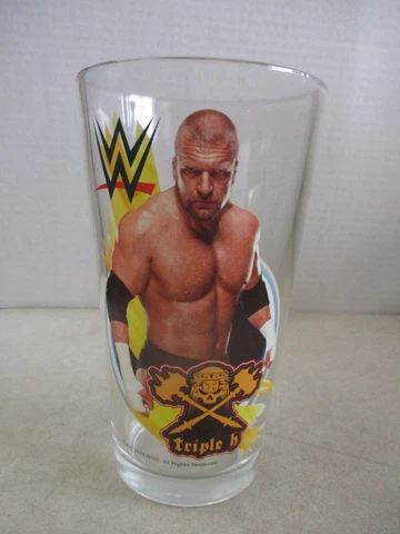 2014 WWE WRESTLING TRIPLE H 6" PINT GLASS Cover