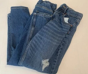 2 Pair Girl’s Jeans Size 10 Old Navy & Cat & Jack Straight & Slouchy School - Picture 1 of 9