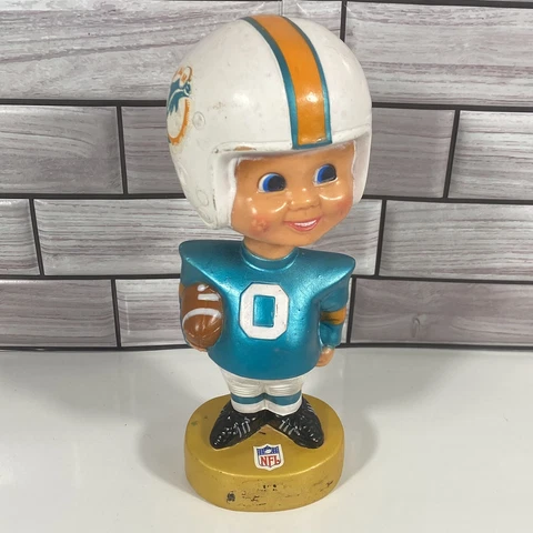 Vintage 1975 Miami Dolphins NFL Bobblehead Sports Specialties Corp Football Cover
