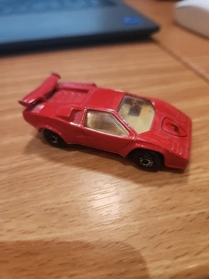 Lamborghini Countach LP 500S Macao Vintage 1985 Matchbox 1/64 rojo fundido a presión usado Foto 1 de 4