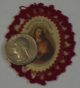 Vtg Sacred Heart Jesus Apostleship of Prayer red embroidered scapular badge - Picture 1 of 3