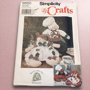 Simplicity Crafts Pattern #9880 Gingerbread People & Accessories One Size - Picture 1 of 2