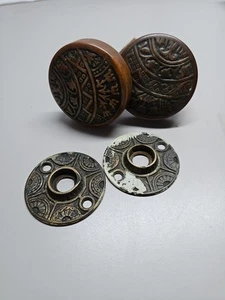 Set 2 Antique Eastlake Corbin Brass Door Knobs & Rosette Plates  189Os  - Picture 1 of 6