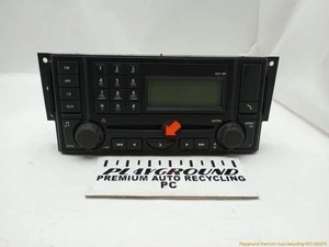 Land Rover LR3 Radio Stereo Receiver AM FM CD Player Fits 2006-2009 06 07 08 09 - Picture 1 of 12