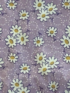 VTG Marcus Brothers Textiles Fabric Daisies On Lilac Purple Background 35”L x43” - Picture 1 of 16