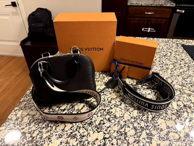 Louis Vuitton Alma BB Monograma Empreinte Negro + 2 LV Grapas Deportivas Incluidas Foto 1 de 4