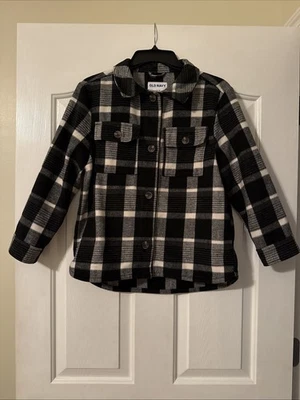 Camisa de franela pesada a cuadros negra marfil talla L 10-12 Old Navy Shacket para niñas Foto 1 de 4