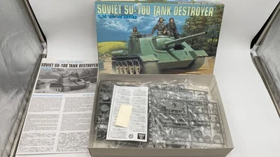  DRW6075 Dragon Soviet SU-100 Tank Destroyer 1/35 - Immagine 1 di 2
