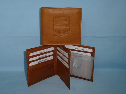LOS ANGELES KINGS   Leather BiFold Wallet    NEW    brown 4 + Cover
