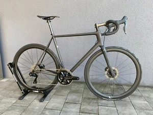 Carbon Rennrad ax-lightness Vial Evo Disc Dura Ace Di2 2x12 6,12kg Rh 56 - Bild 1 von 7