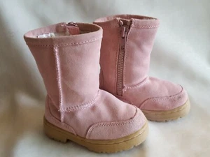CHEROKEE Pink Suede Sherpa Boots Baby Girls 5 Winter Snow Toddler Shoes Target - Picture 1 of 5