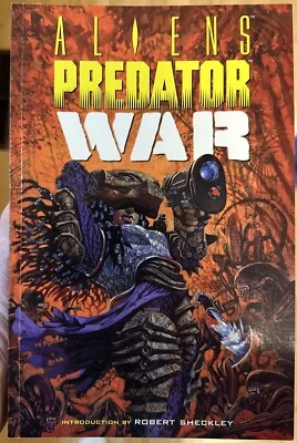 Aliens Vs Predator: War TPB 1996 Graphic Novel Collected Works 1st Print NM - Image 1 of 4