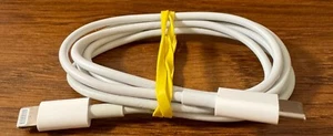 Apple USB-C to Lightning Cable (1m) for iPhone, iPad, iPod (White) - Picture 1 of 1