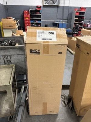 NEW 3M CUNO DC SERIES FILTER HOUSING 5DC2 4808802 - Image 1 of 4