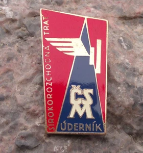 Vintage CSM Czechoslovakia Youth Organisation Railway Volunteer Pin Badge - Picture 1 of 2