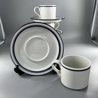 Taza y platillo de café/té a rayas azules DANSK Bistro Christianshaven Foto 1 de 4