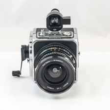 Hasselblad SWC A16/645 back w/Zeiss Biogon 4.5/38mm lens, viewfinder and mask