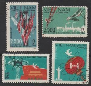 Estampillas de Vietnam del Norte 1967 2500º avión de combate estadounidense derribado Scott # 474-477 usado nuevo - Imagen 1 de 1