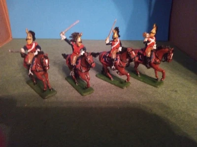 Dragones franceses Waterloo napoleónicos 1/32 4 soldados de juguete pintados de plástico  Foto 1 de 4